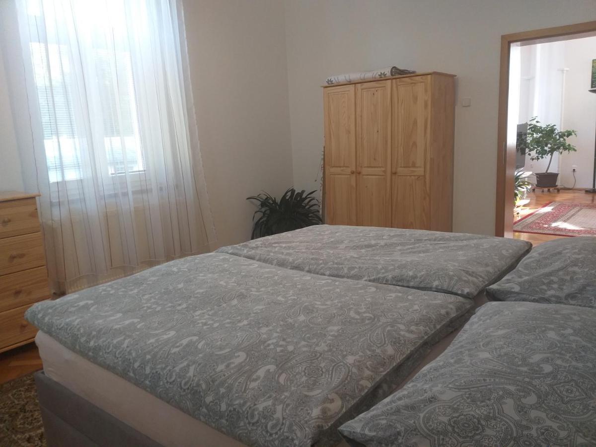 Apartman Kraslice Exterior photo